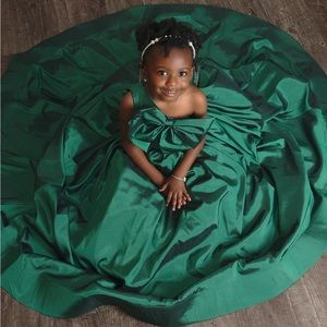 Ball Gown Sweep / Brush Train Flower Girl Dress Birthday Dress Elegant Fit